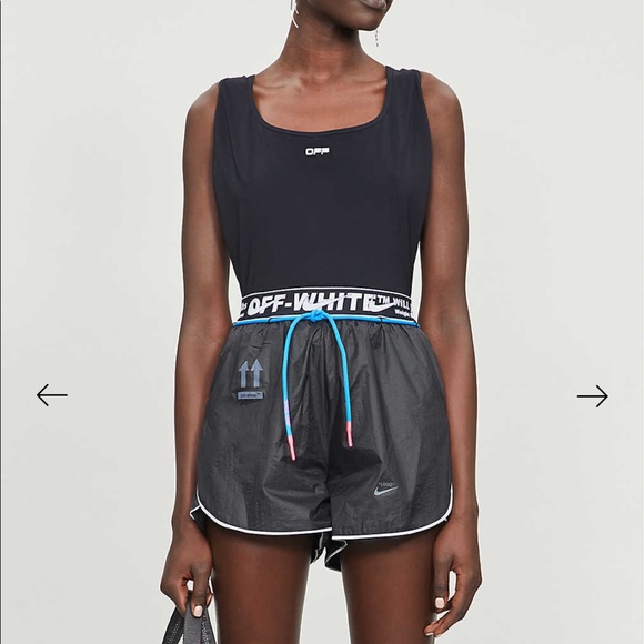 OFF-WHITE x Nike | Women’s NRG short black - Picture 6 of 10